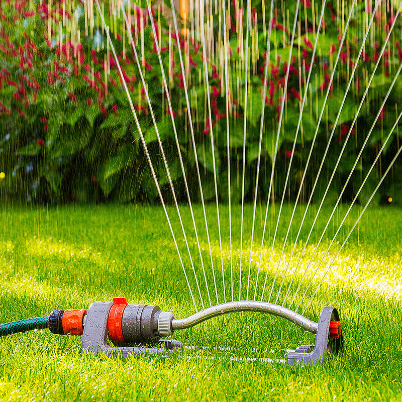 TDP 750 E - voor het gratis sproeien van de tuin